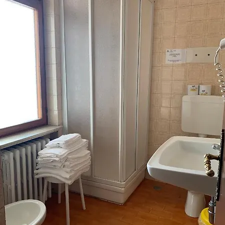 Hotel Alpi - 2*