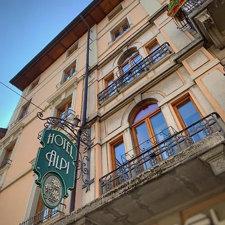 Alpi - 酒店