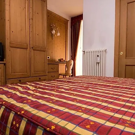 Alpi - Hotel 2*